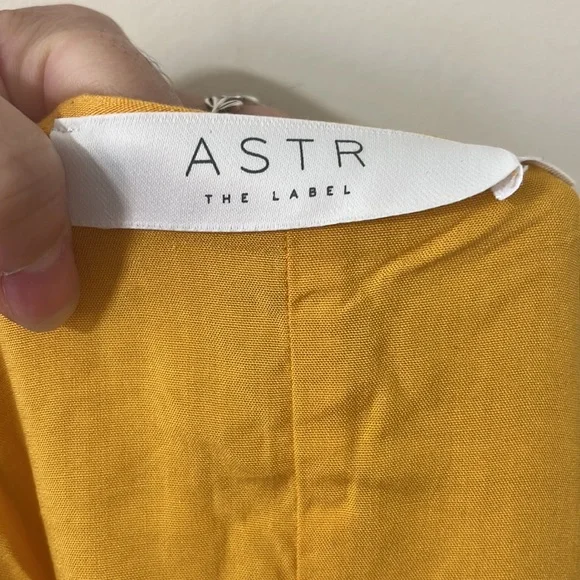 Astr The Label Marigold Divine Tie Waist Crop Top & Maxi Skirt Matching Set NEW - Picture 15 of 16